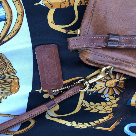 Vintage Coach Leather Basic Bag - Picture 3 of 9